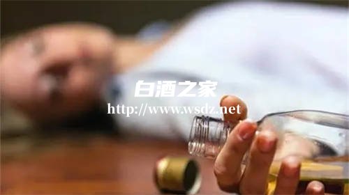 喝白酒为什么身体冷冷的