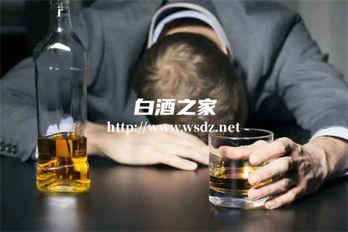 长期喝白酒出现乏力头疼怎么办