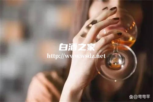 例假结束几天可以喝白酒