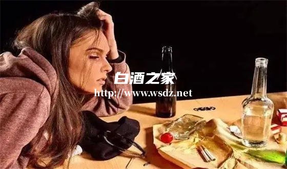 喝了白酒怎么会心脏间歇