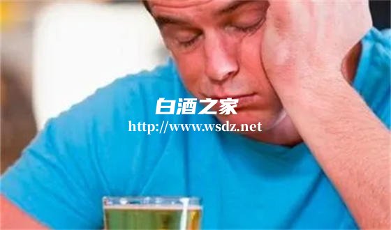 喝了白酒以后冒虚汗头疼