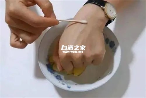 白酒擦身上有什么作用