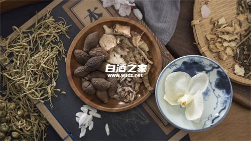 养生堂瓜蒌薤白白酒是什么白酒