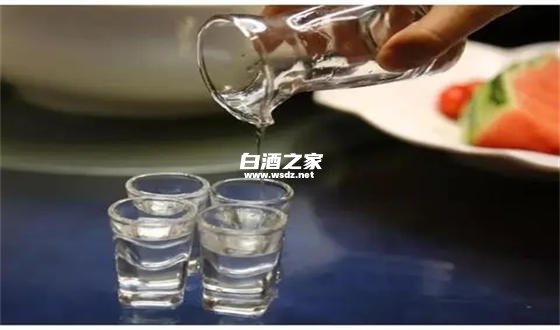 半斤白酒需要几个小时醒酒