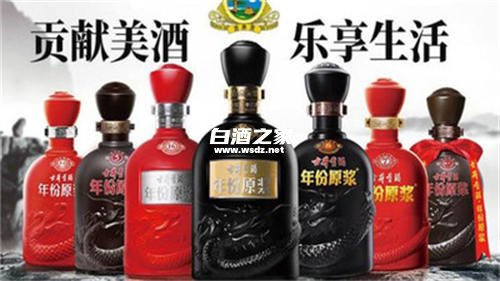 家庭聚会饭桌上选什么白酒