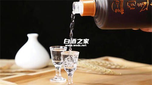 每天一斤白酒长期会怎样