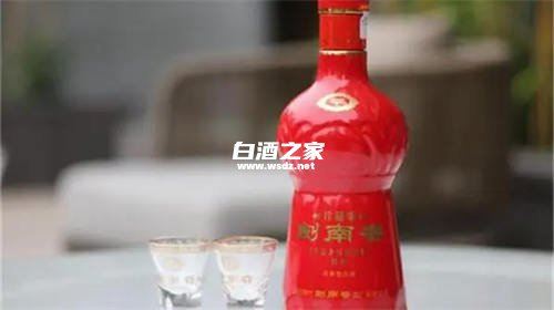 白兰地和白酒哪个糖分高