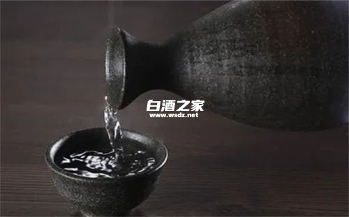 白酒属于什么经营类型