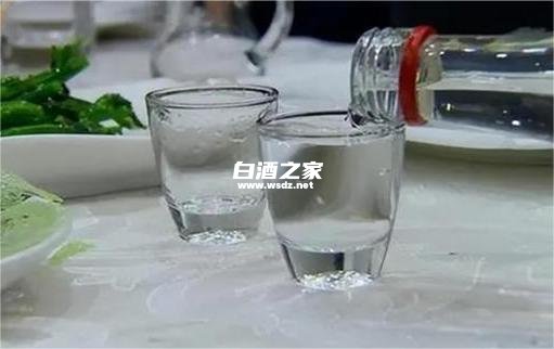 喝了白酒还能吃胃药吗