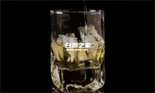 白酒各种香型及代表品牌