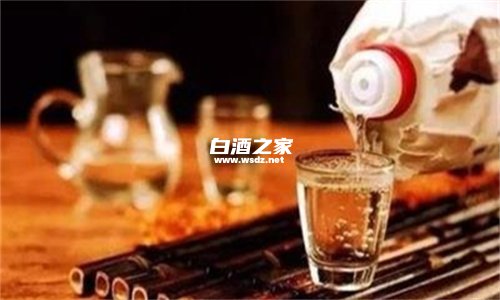 北京地铁站可以带酒吗?