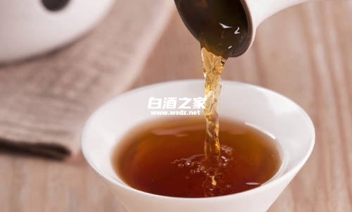 可乐鸡翅里能放酒吗